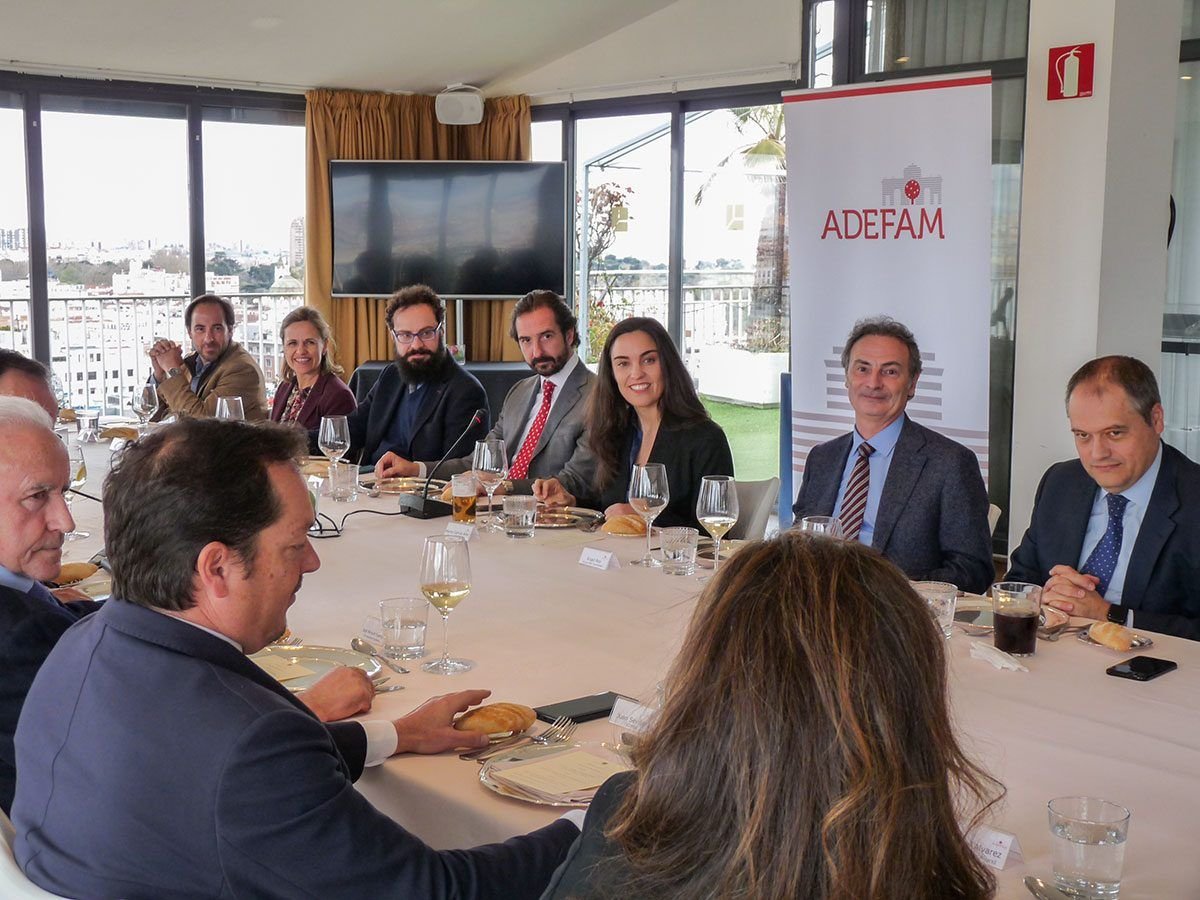 Almuerzo ADEFAM con Marta García Aller 9 abril 2018
