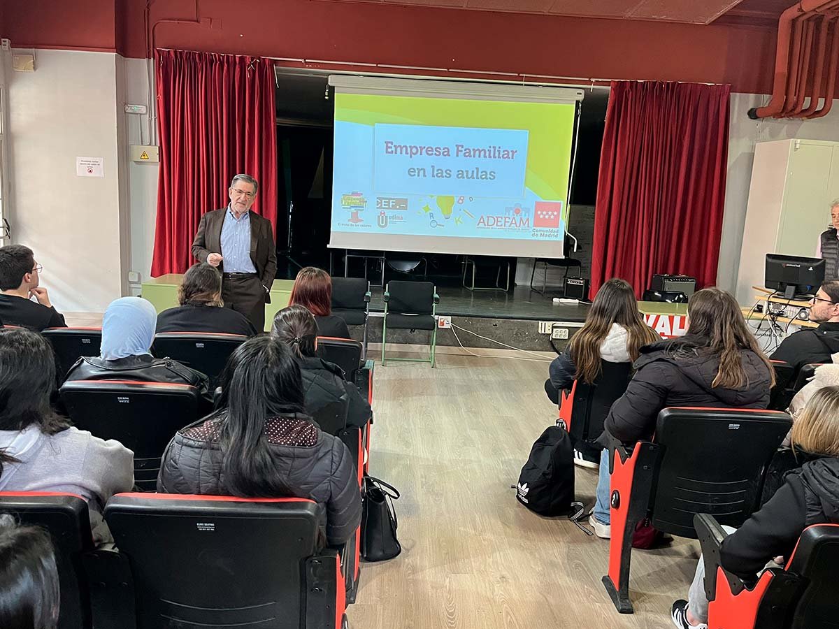 Grupo Numa participa por primera vez en el programa Empresa Familiar en la Aulas