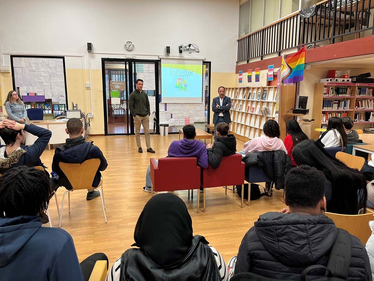 Forletter visita el IES Ciudad de Jaén para inspirar a los más jóvenes